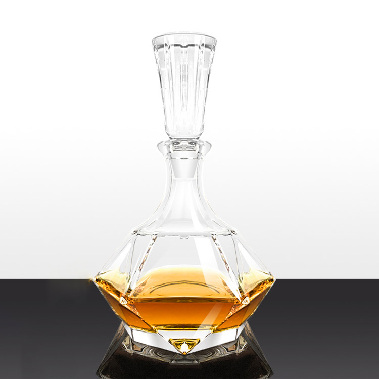 modern decanter