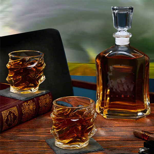 whiskey decanter glass