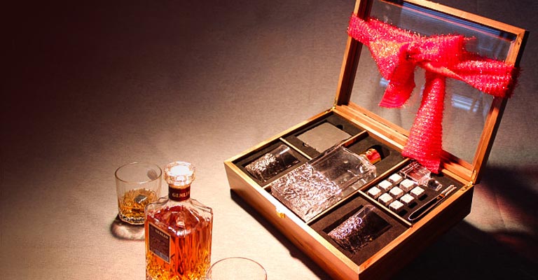 whiskey gift set allanws
